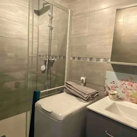 Appt Avec Vue Exceptionnelle Sur La Baie + Garage Apartamento